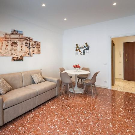 Luxury And Sweet Home-Metro Malatesta Roma Esterno foto