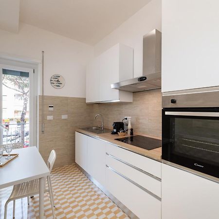 Luxury And Sweet Home-Metro Malatesta Roma Esterno foto