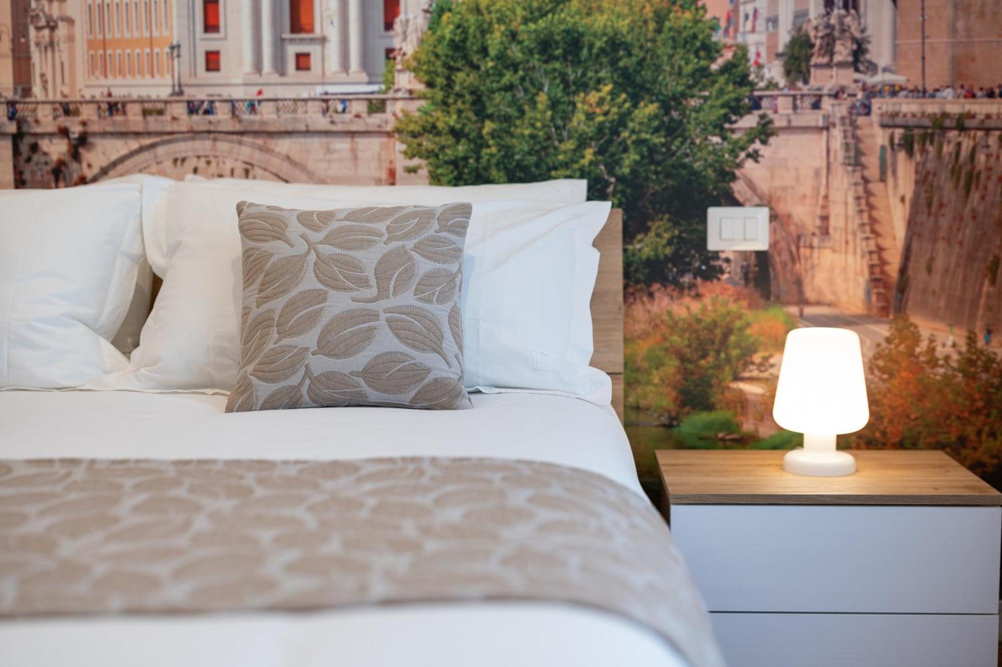 Luxury And Sweet Home-Metro Malatesta Roma Esterno foto